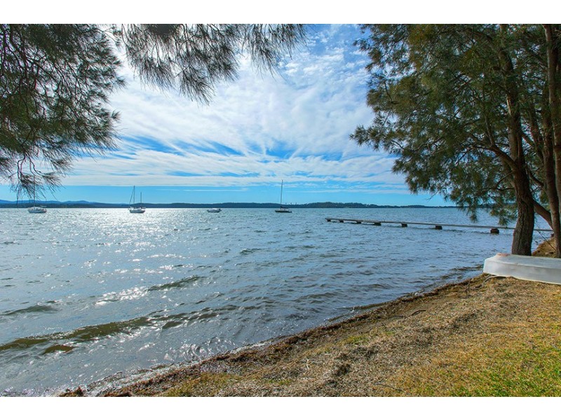 13 Balcolyn Street, Balcolyn NSW 2264
