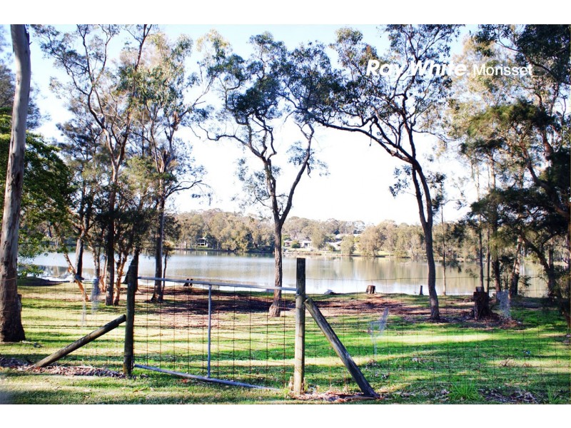 14 Rhodes Parade, Windermere Park NSW 2264