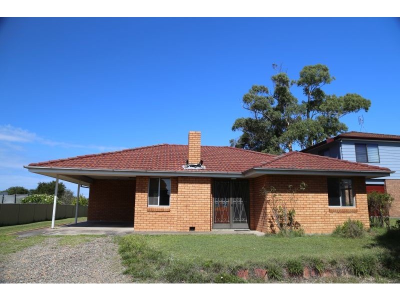 15 Creer, Bonnells Bay NSW 2264