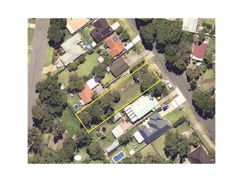 8 Baldwin Blv, Windermere Park NSW 2264