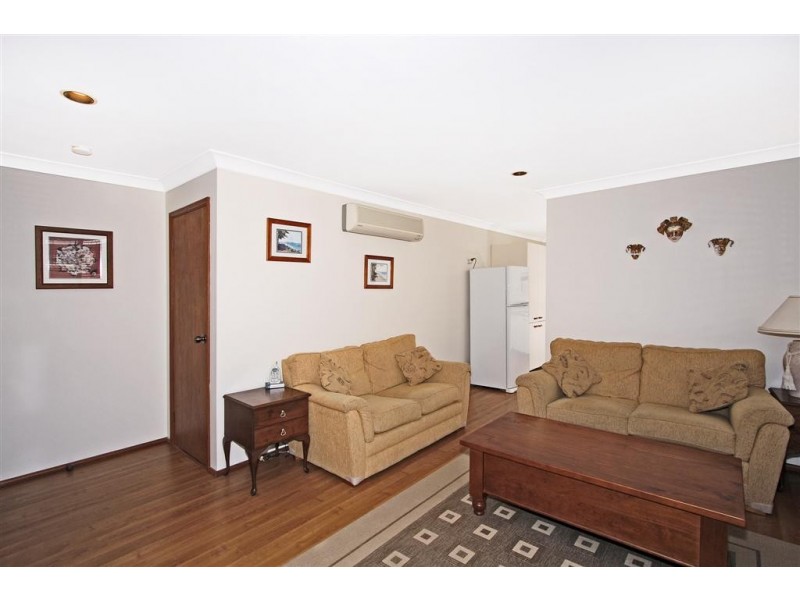 20 Wingfield St, Windermere Park NSW 2264