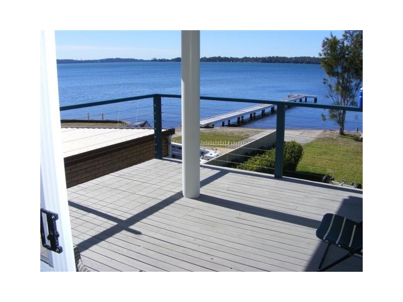 39 Grand Parade, Bonnells Bay NSW 2264