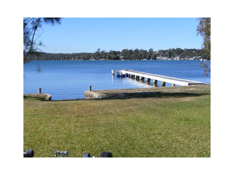 39 Grand Parade, Bonnells Bay NSW 2264