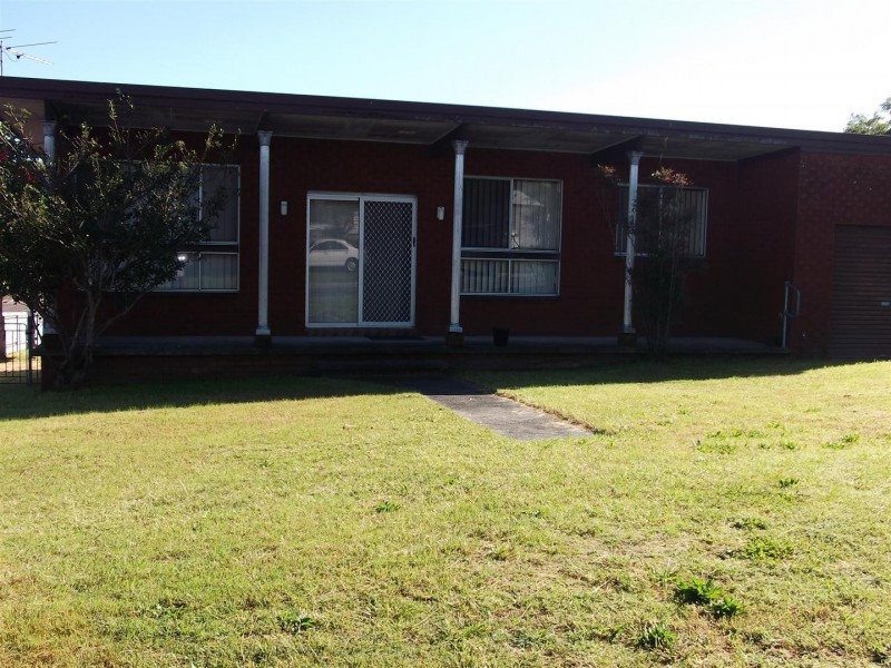 19 Yambo St, Morisset NSW 2264