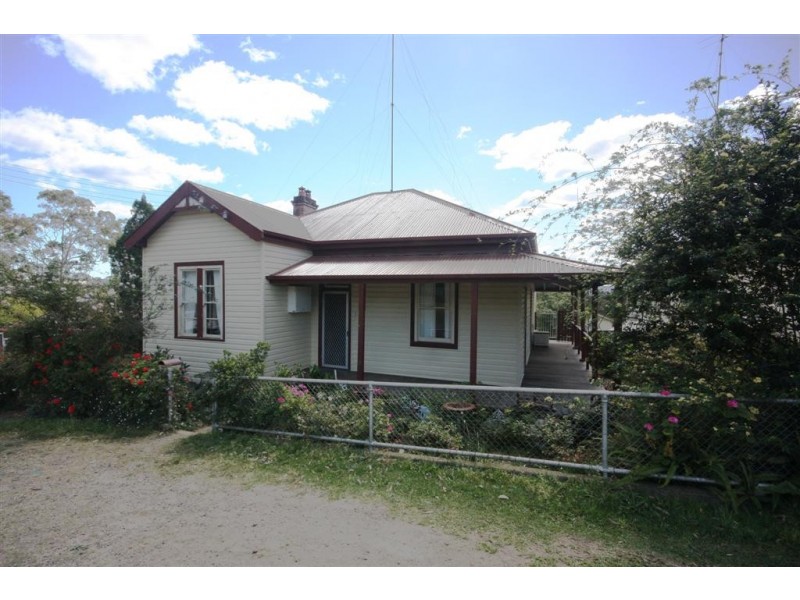 19 Dora Street, Morisset NSW 2264