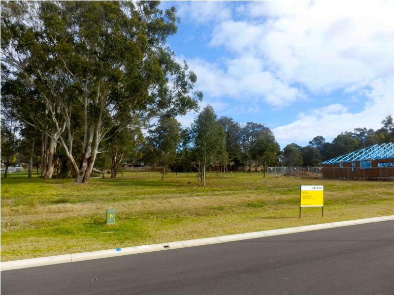 35 Cedar Cutters Crescent, Cooranbong NSW 2265