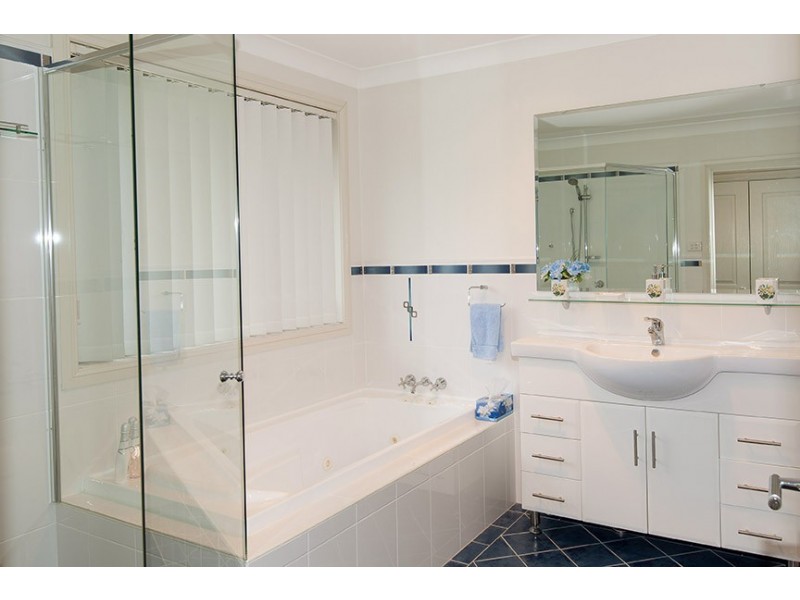 56 Stingaree Point Drive, Dora Creek NSW 2264