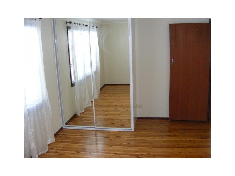 147 Grand Parade, Bonnells Bay NSW 2264