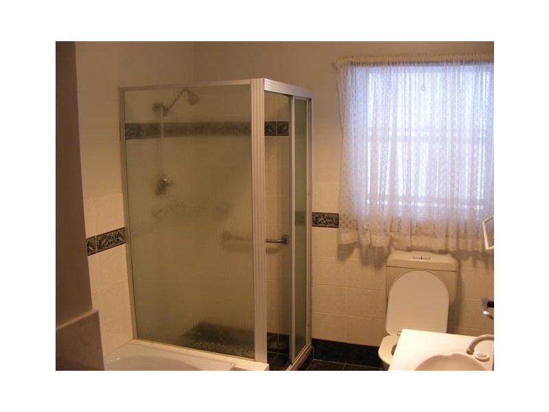 147 Grand Parade, Bonnells Bay NSW 2264