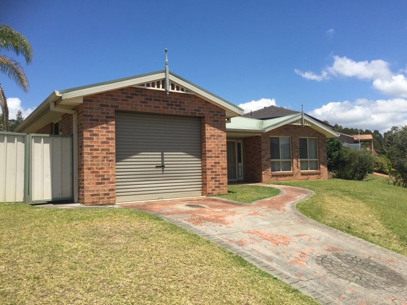 14 Kona Crescent, Bonnells Bay NSW 2264