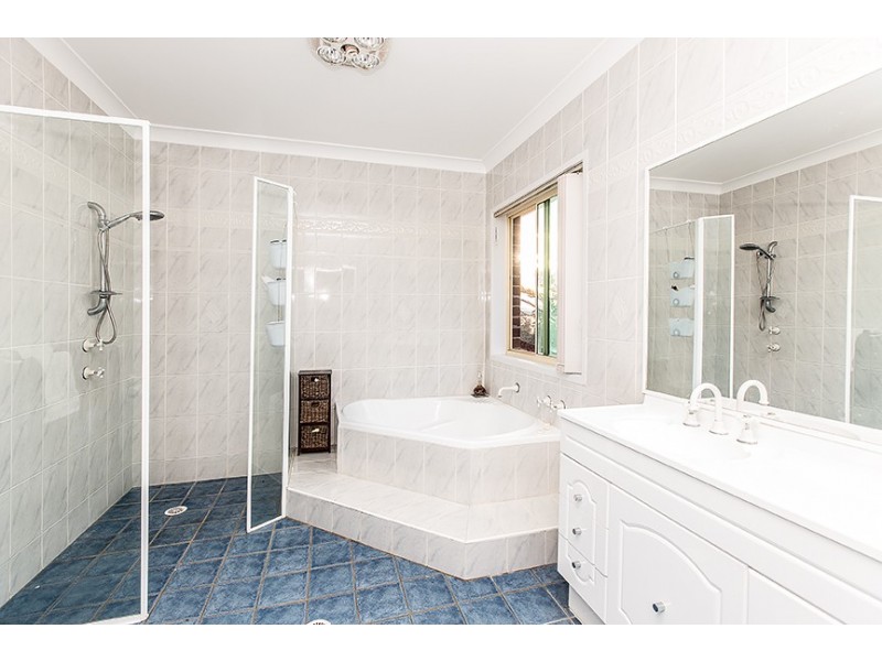 105 Waikiki Road, Bonnells Bay NSW 2264