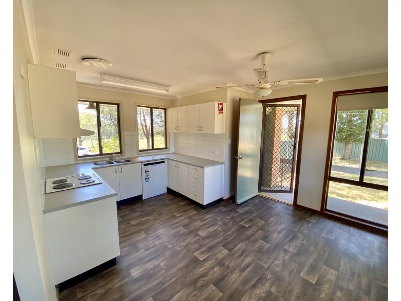 House 2/93 Russell Road, Morisset NSW 2264