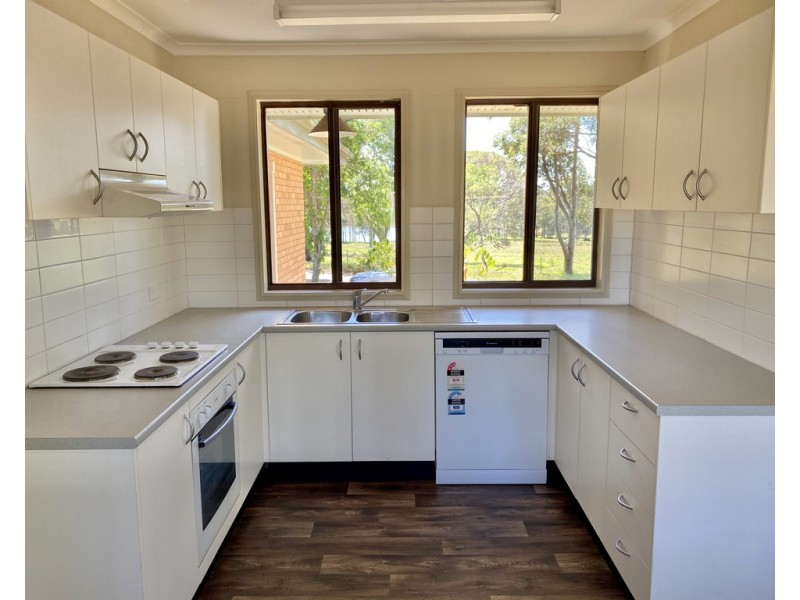 House 2/93 Russell Road, Morisset NSW 2264