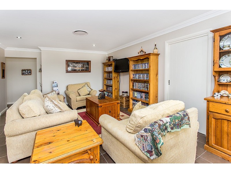 14 Scribbly Gum Crescent, Cooranbong NSW 2265