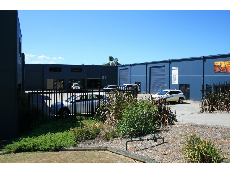 6/61 Alliance Ave, Morisset NSW 2264