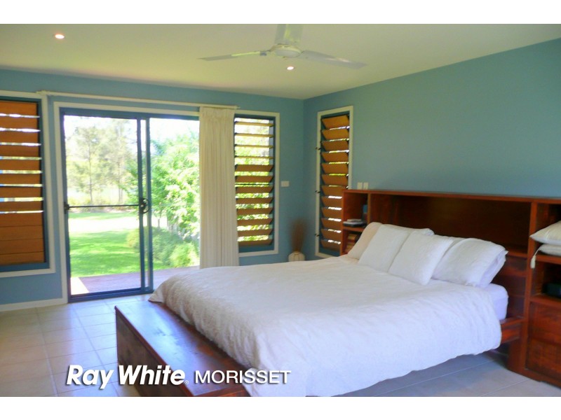 266 Dora Street, Dora Creek NSW 2264