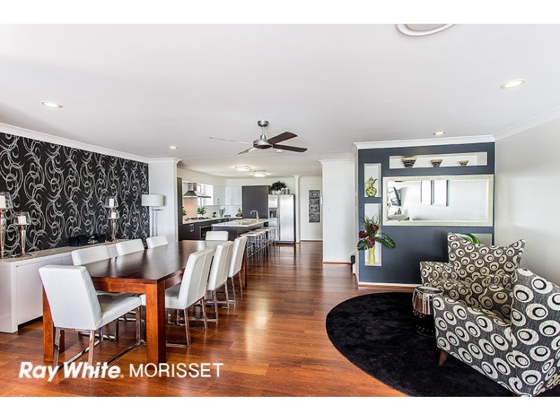 36 Dalley Street, Bonnells Bay NSW 2264