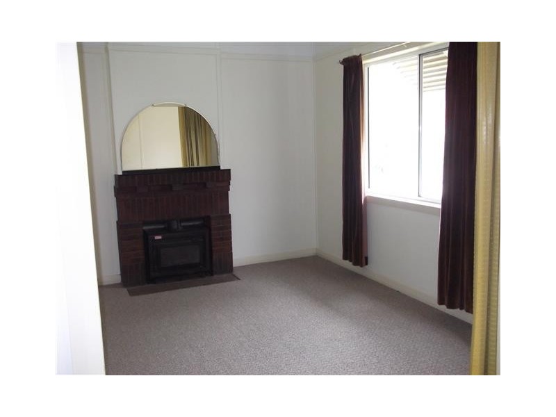 43 Yambo Street, Morisset NSW 2264