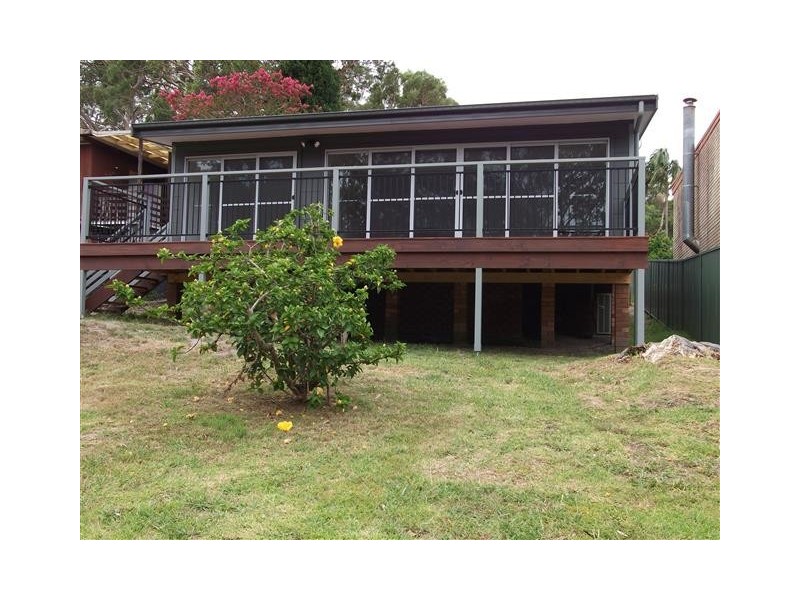 62 Bulgonia Rd, Brightwaters NSW 2264