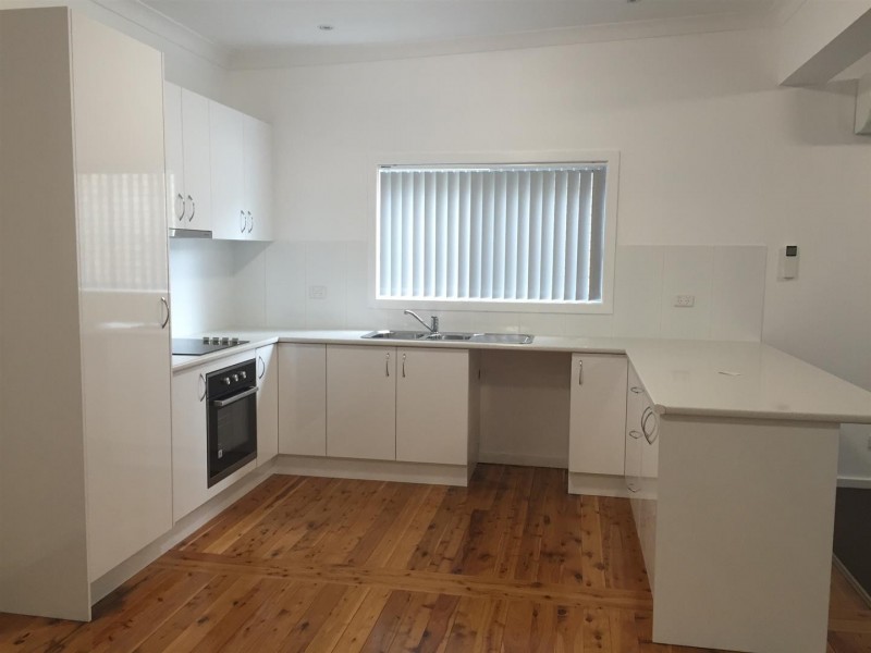 62 Bulgonia Rd, Brightwaters NSW 2264