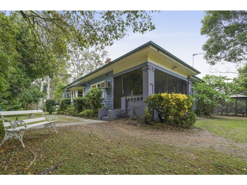 214 Freemans Drive, Morisset NSW 2264