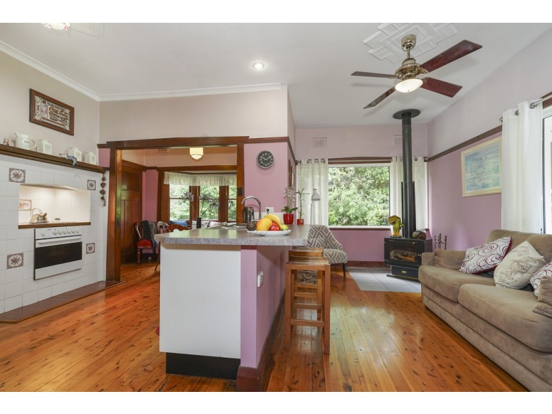 214 Freemans Drive, Morisset NSW 2264