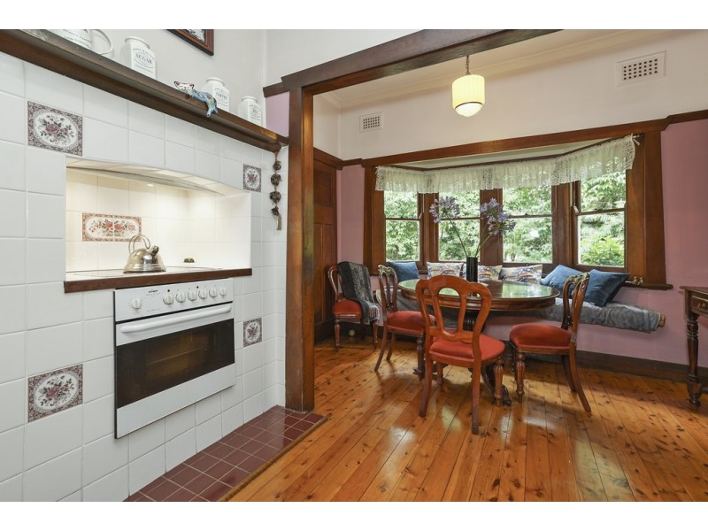 214 Freemans Drive, Morisset NSW 2264