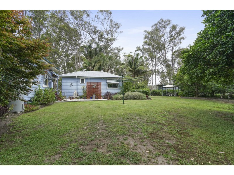 214 Freemans Drive, Morisset NSW 2264