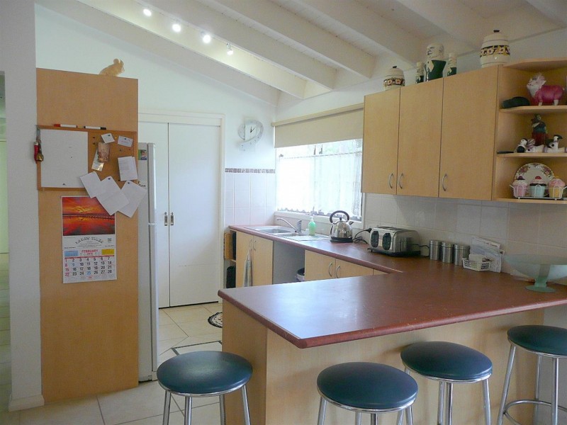 42 Fishery Point Road, Mirrabooka NSW 2264