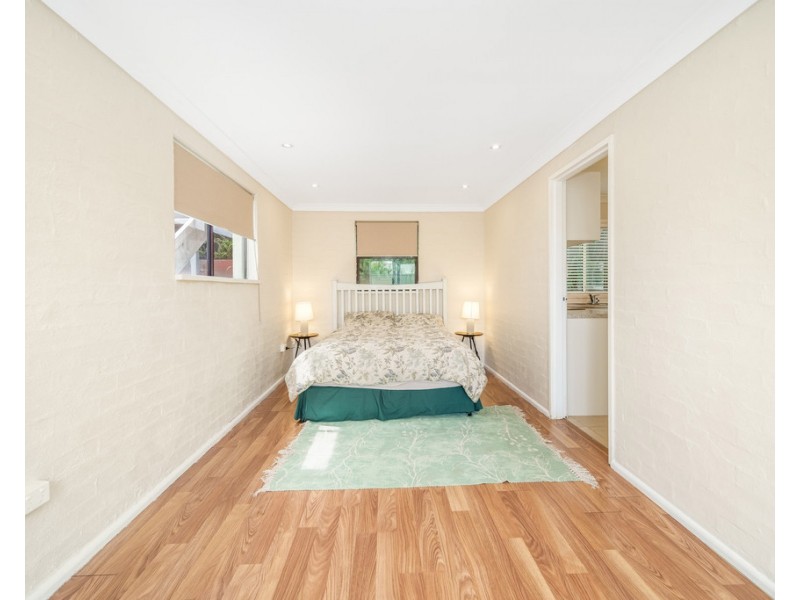 4 Hillcrest Road, Mirrabooka NSW 2264