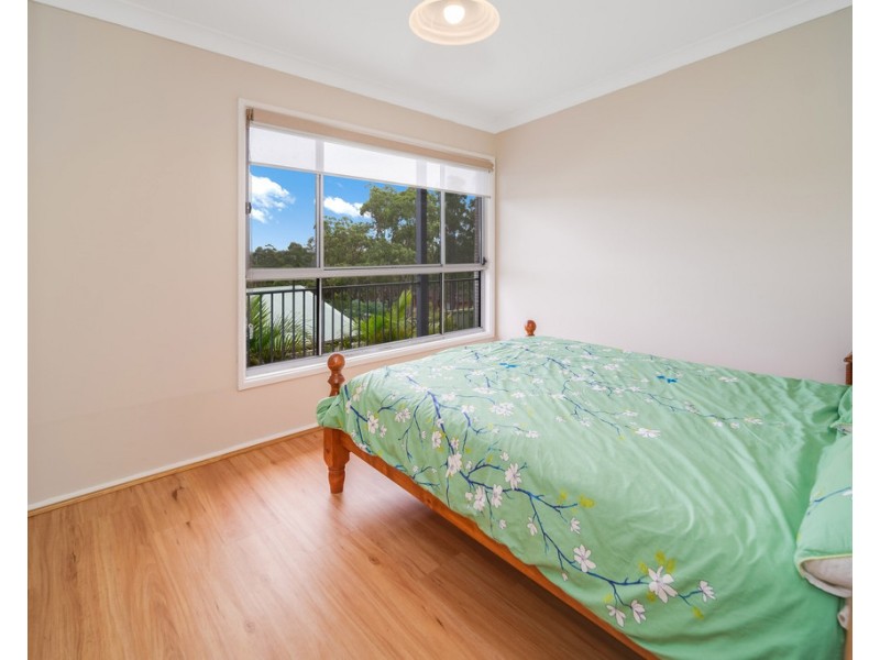 4 Hillcrest Road, Mirrabooka NSW 2264