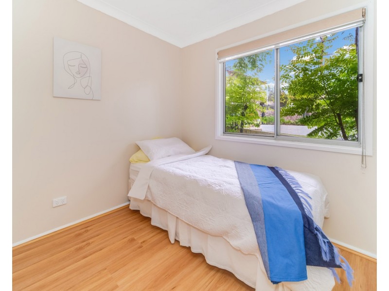4 Hillcrest Road, Mirrabooka NSW 2264