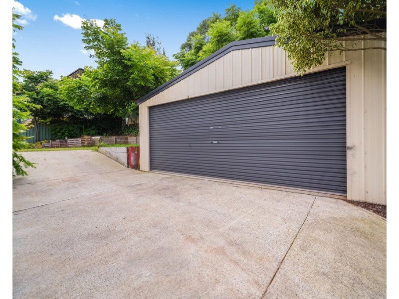 4 Hillcrest Road, Mirrabooka NSW 2264