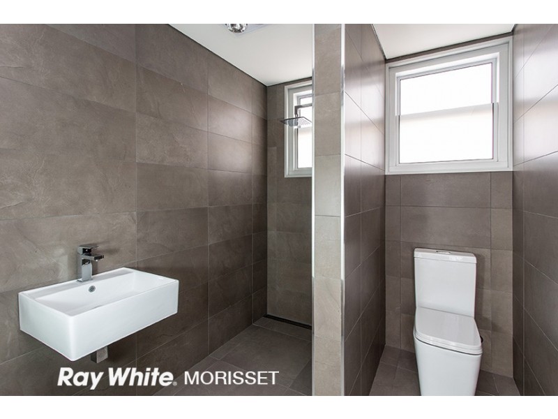 129 Grand Parade, Bonnells Bay NSW 2264