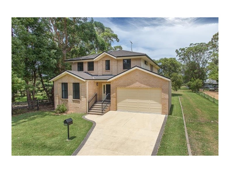 138 Dora Street, Dora Creek NSW 2264