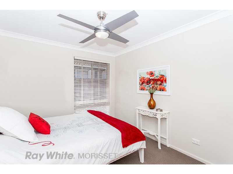 8 Sawmillers Terrace, Cooranbong NSW 2265