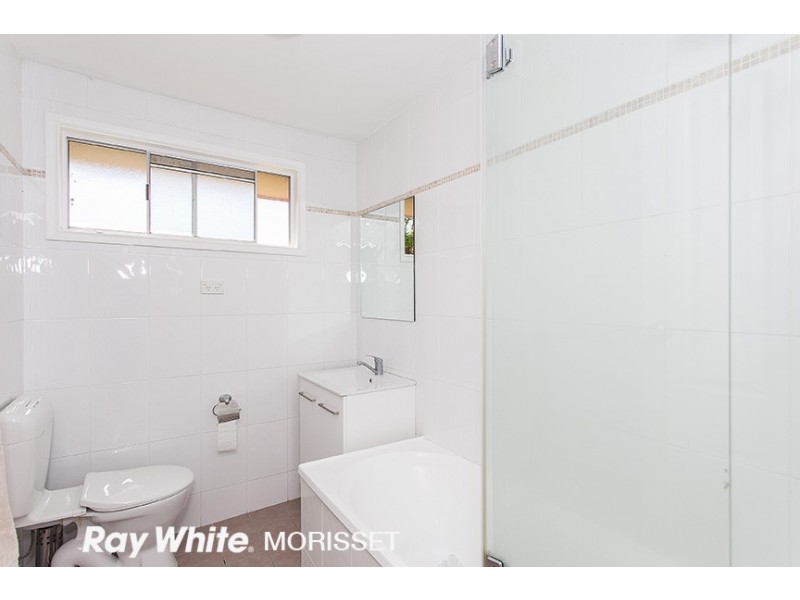 9 Baldwin Blvd, Windermere Park NSW 2264