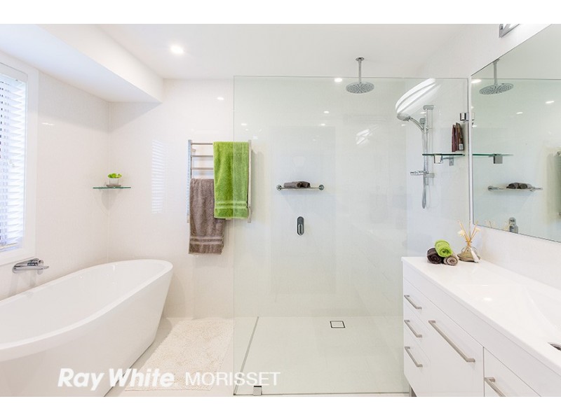 58 Sunshine Parade, Sunshine NSW 2264