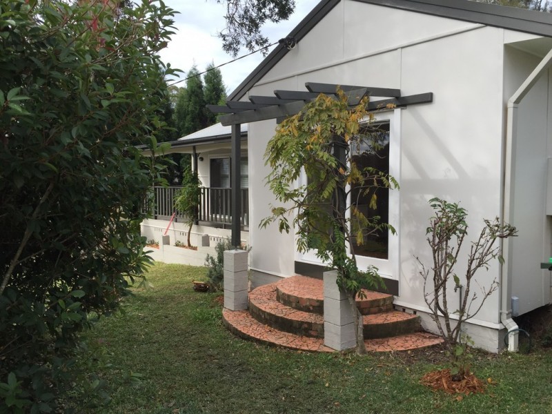 6 Bardon Lane, Brightwaters NSW 2264