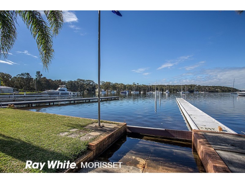 65 Dandaraga Road, Brightwaters NSW 2264