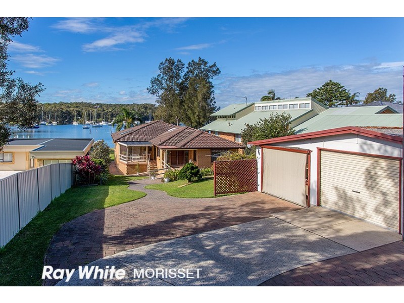 65 Dandaraga Road, Brightwaters NSW 2264