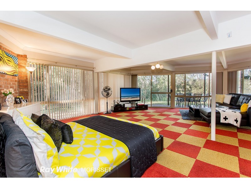 10 Rhodes Pde, Windermere Park NSW 2264