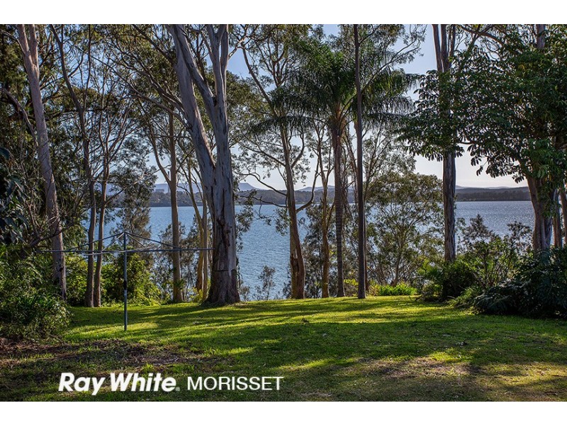 13 King Street, Balcolyn NSW 2264