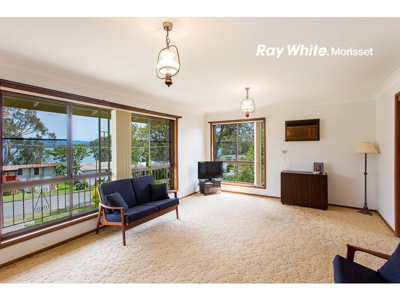 9 Yoorala Road, Yarrawonga Park NSW 2264