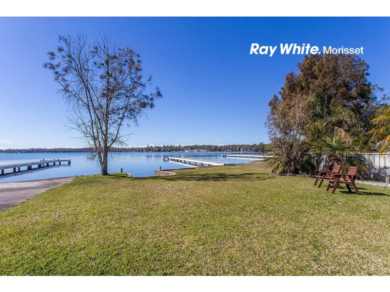 39 Grand Parade, Bonnells Bay NSW 2264