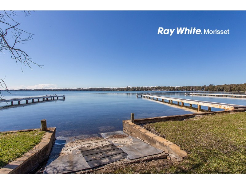 39 Grand Parade, Bonnells Bay NSW 2264