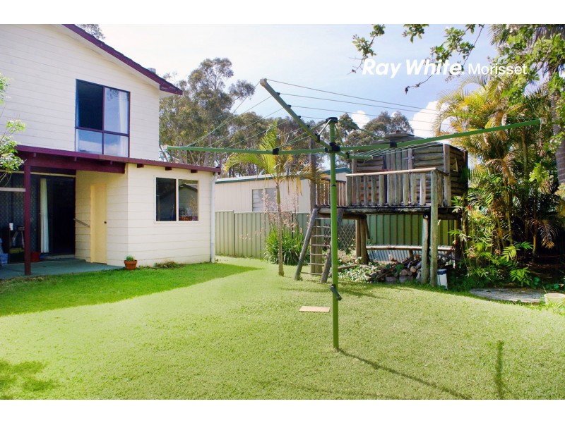 10 Churchill Crescent, Windermere Park NSW 2264