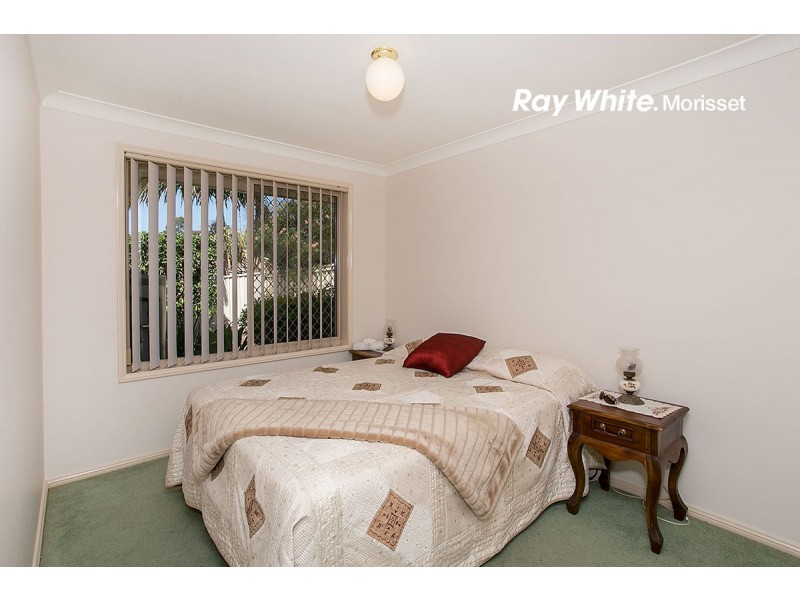 6 Morris Crescent, Bonnells Bay NSW 2264