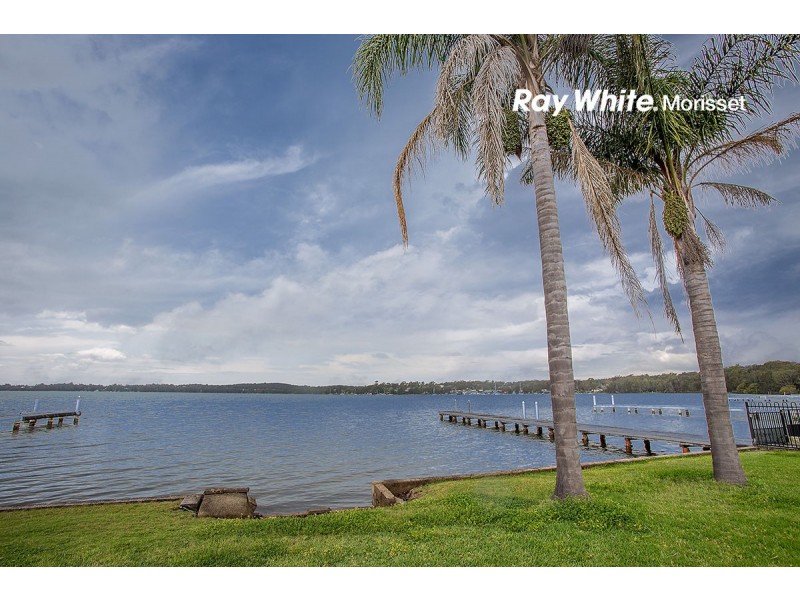 27 Grand Parade, Bonnells Bay NSW 2264
