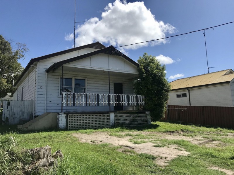 10 Doyalson Street, Morisset NSW 2264